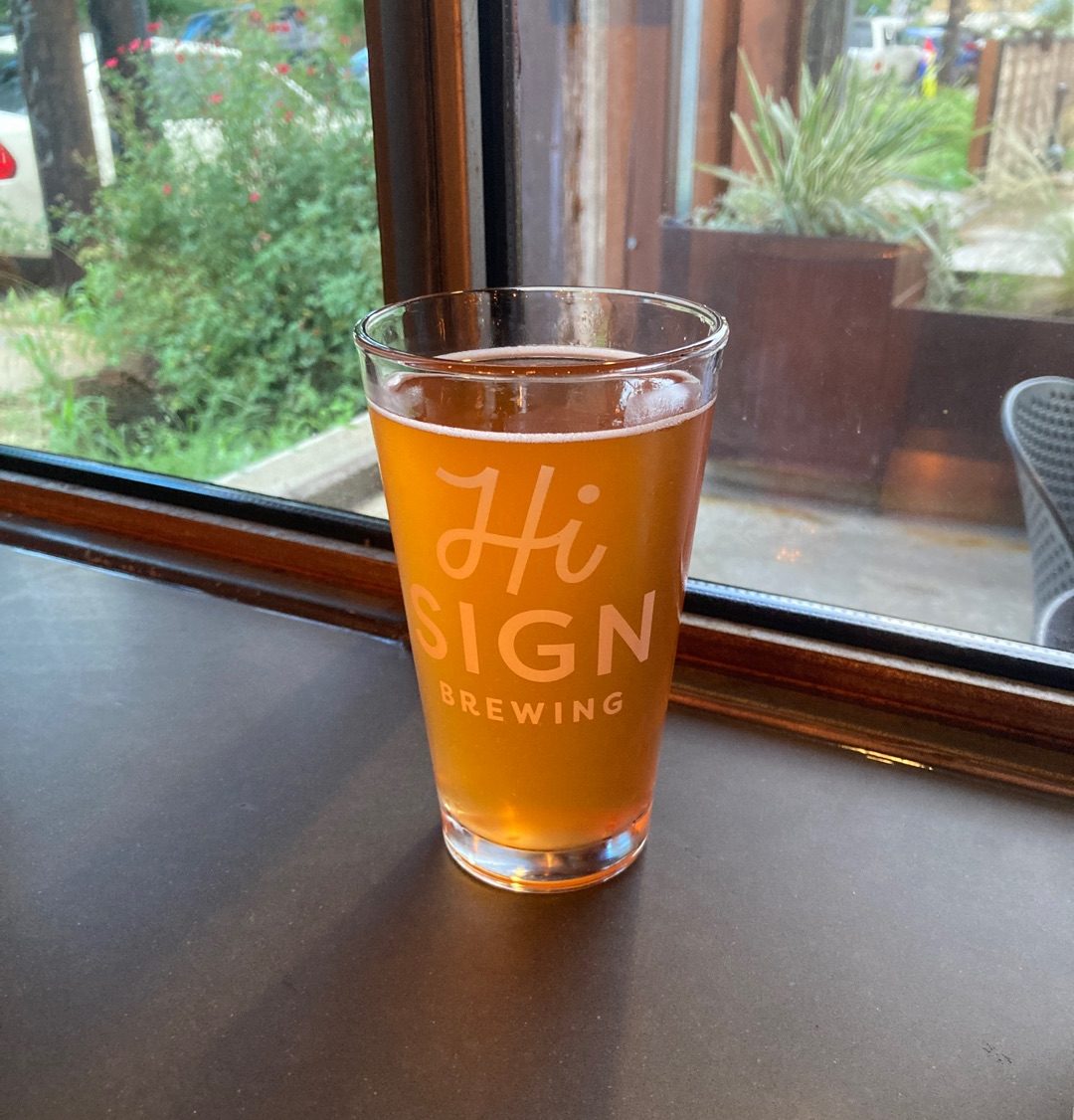 Hi Sign Beer